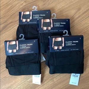 4 AE Men’s Underwear Size Small